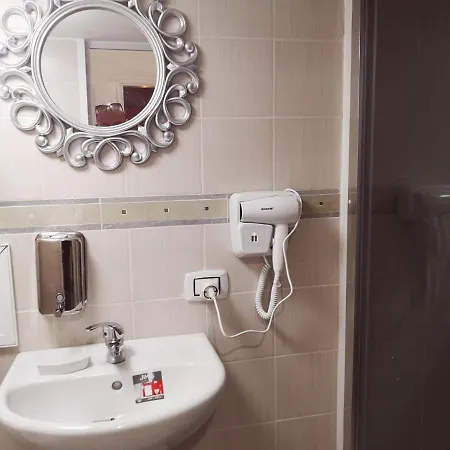 The Lighthouse 3* Taranto