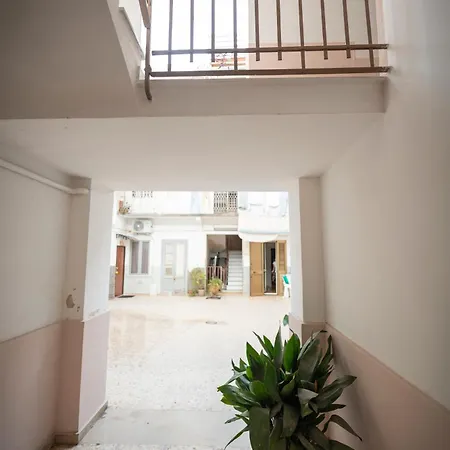 Aparthotel The Lighthouse 3*