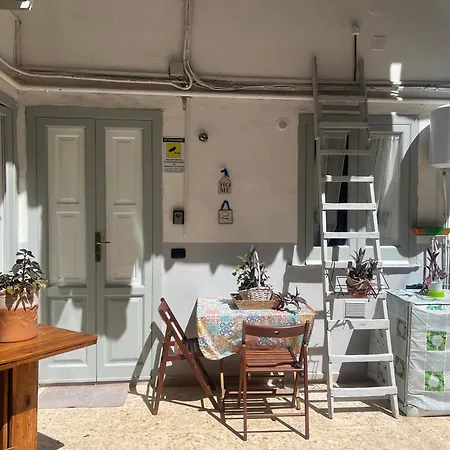 The Lighthouse Hotel apartamentowy 3*