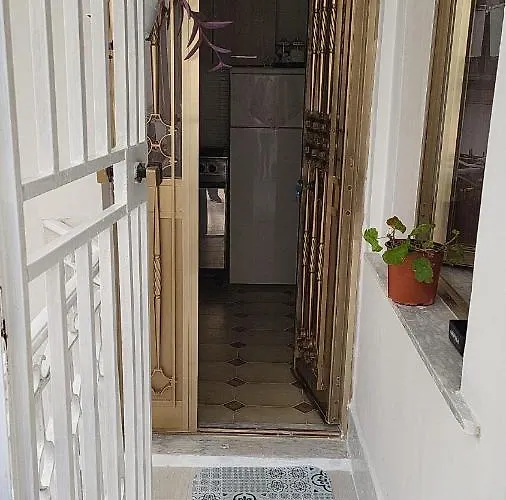 The Lighthouse 3* Taranto